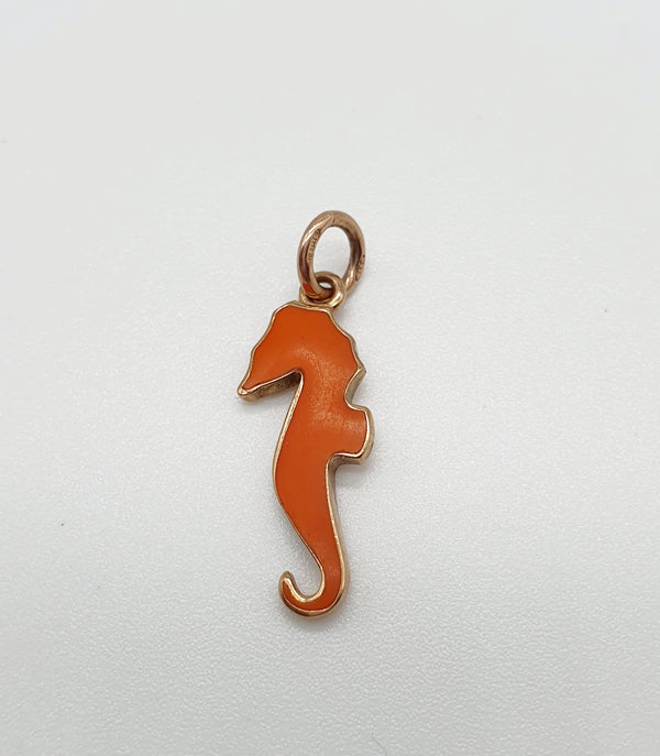 CIONDOLO "DODO" ORO 9K CAVALLUCCIO MARINO SMALTATO GR.0,85 H.2,57 CM
