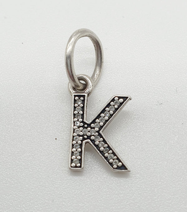 CIONDOLO "PANDORA" ARGENTO LETTERA "K" CON ZIRCONI GR.4,67