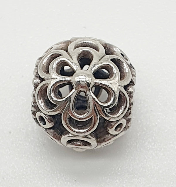 CIONDOLO "PANDORA" ARGENTO 925 SFERA FIORE GR.4,67