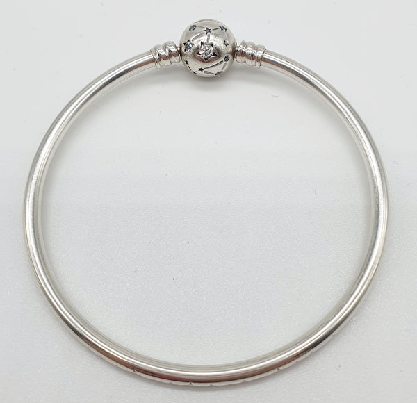 BRACCIALE RIGIDO "PANDORA" ARGENTO CHIUSURA CENTRALE COSTELLAZIONI CON ZIRCONI GR.4,67