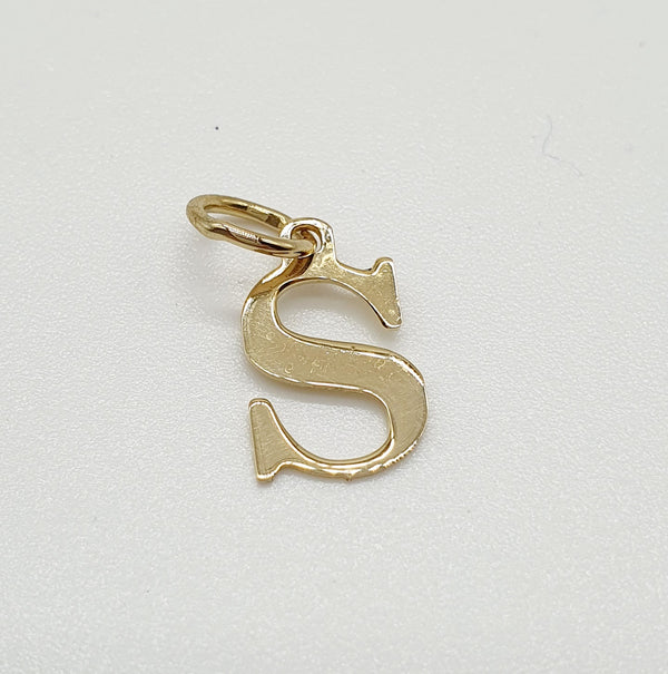 CIONDOLO ORO GIALLO 18K 750 LETTERA "S" GR.0,47